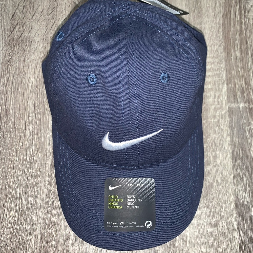 Nike Youth Cap (NWT)